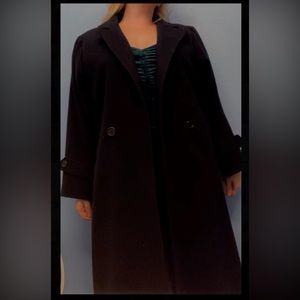 Oversized Look Black Peacoat